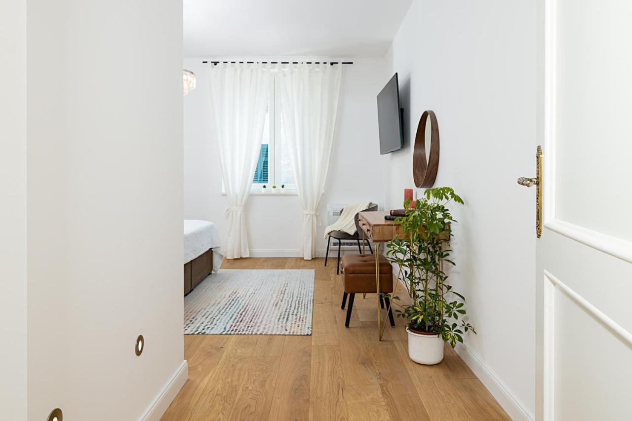 Aurelia Residence Spalato Esterno foto